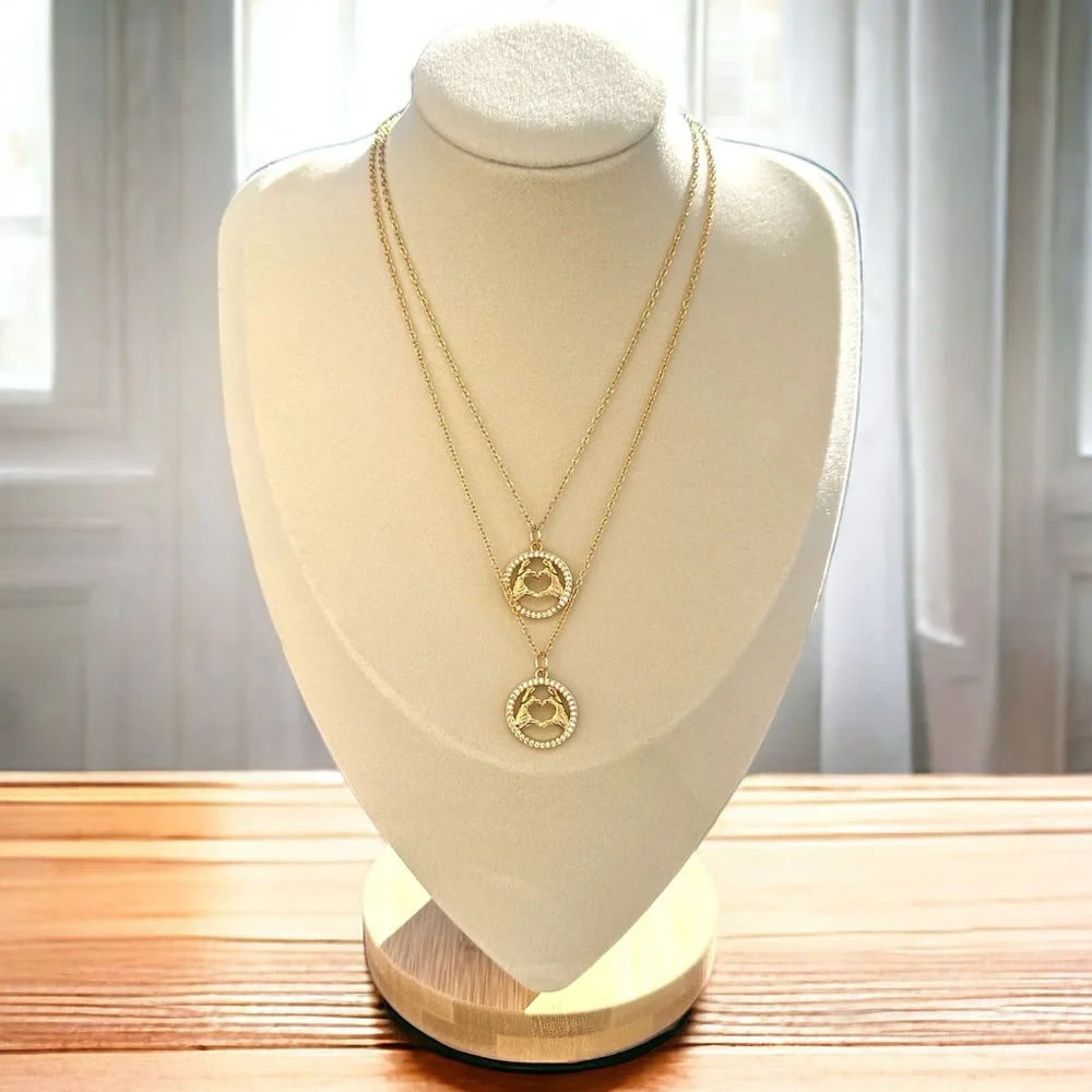 Taylor Swift Heart Hands Sign Fearless Eras Gold Necklace Pendant‎